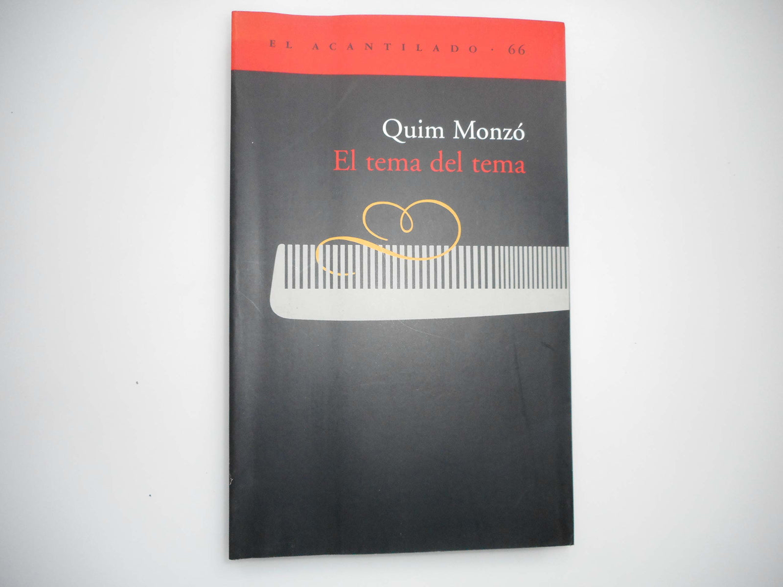 El tema del tema (El Acantilado)