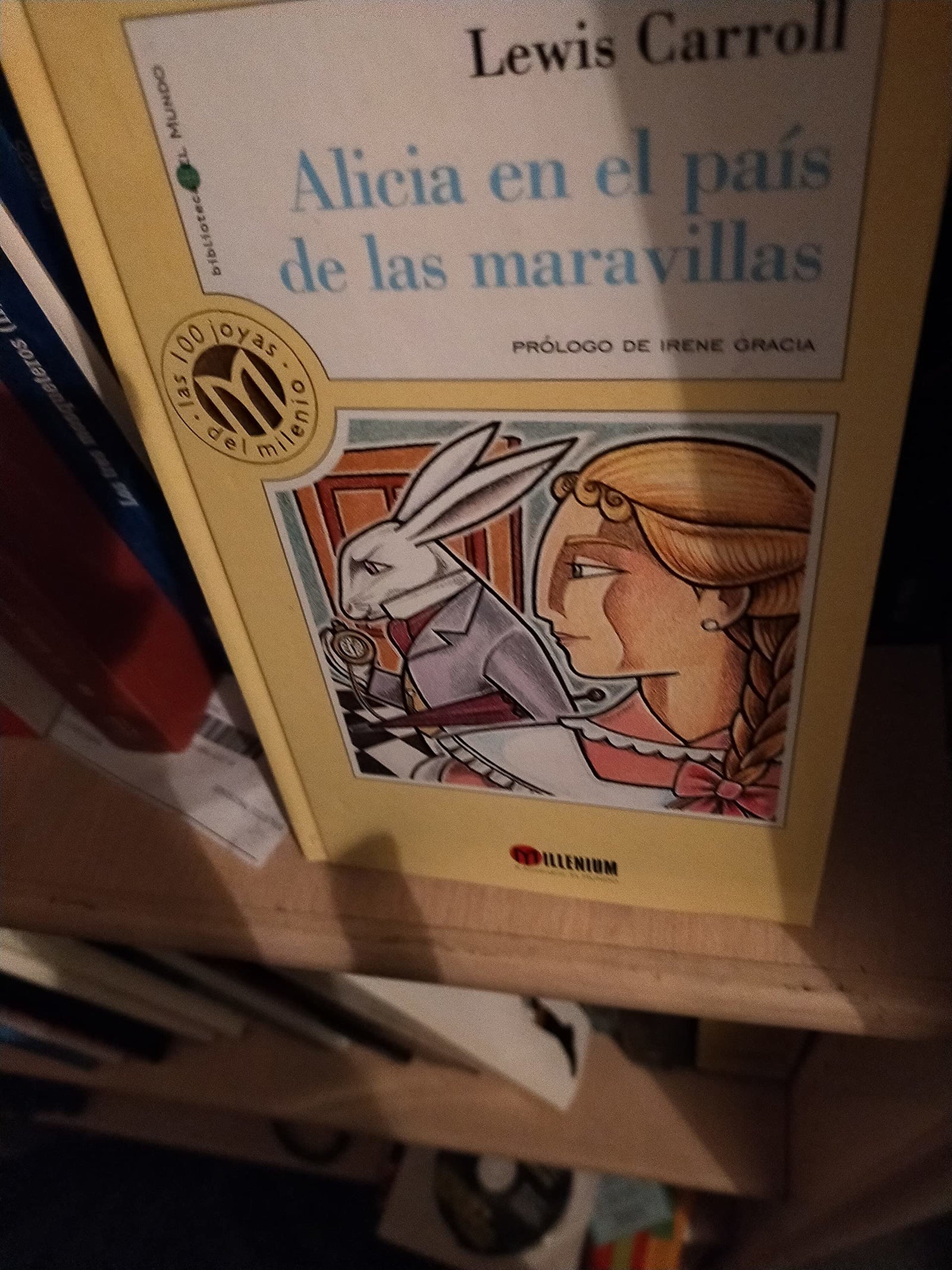 Alicia En El País De Las Maravillas