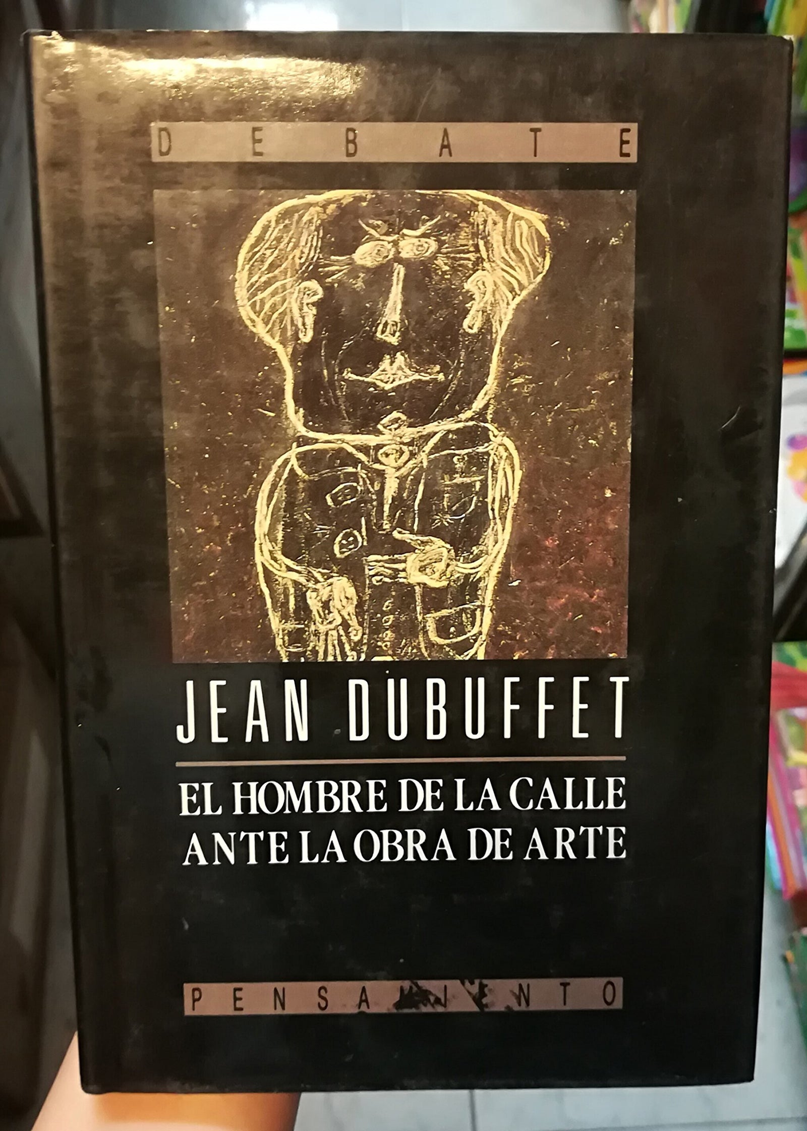 Hombre de la calle ante la obra de arte, el