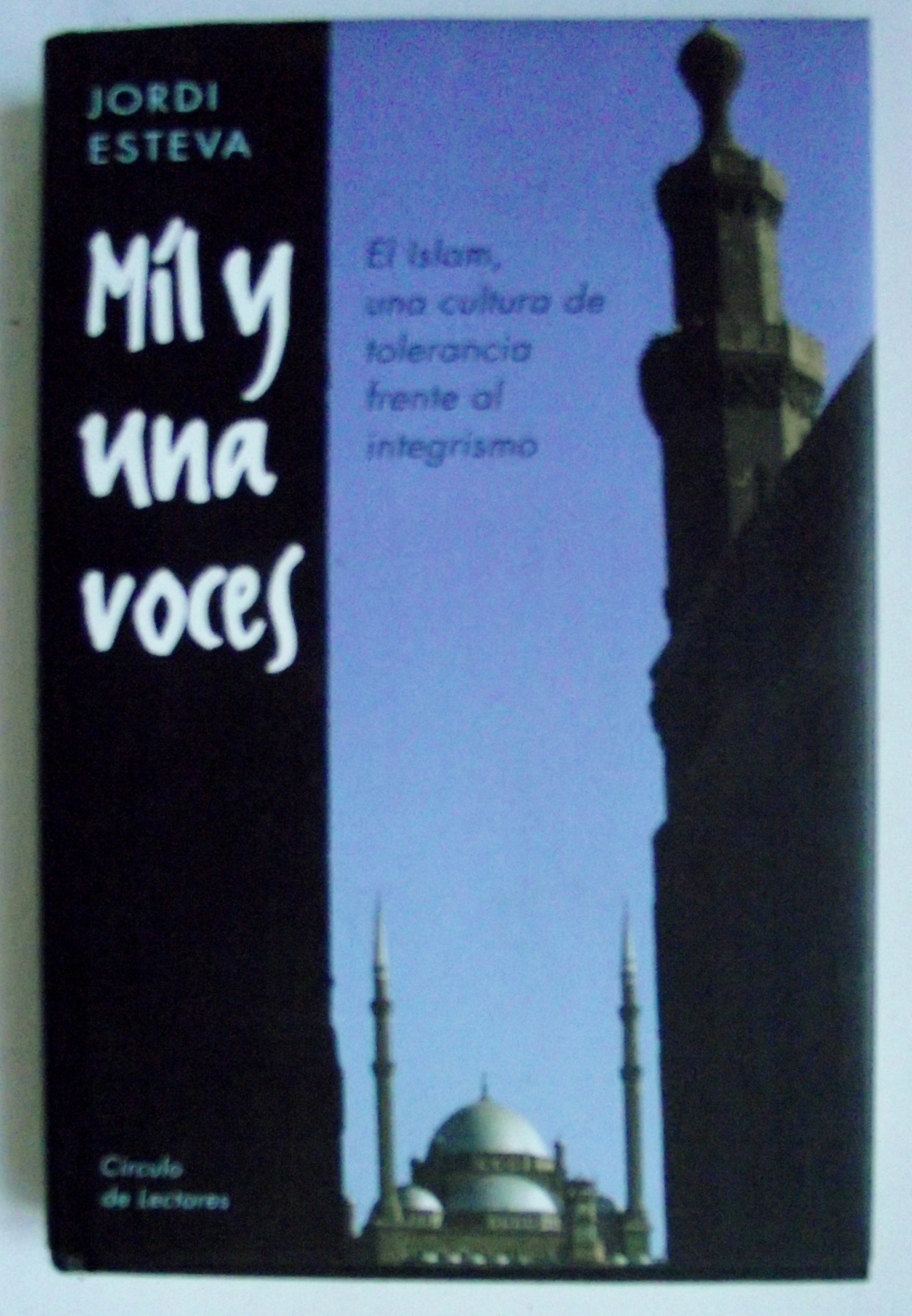 MIL Y UNA VOCES