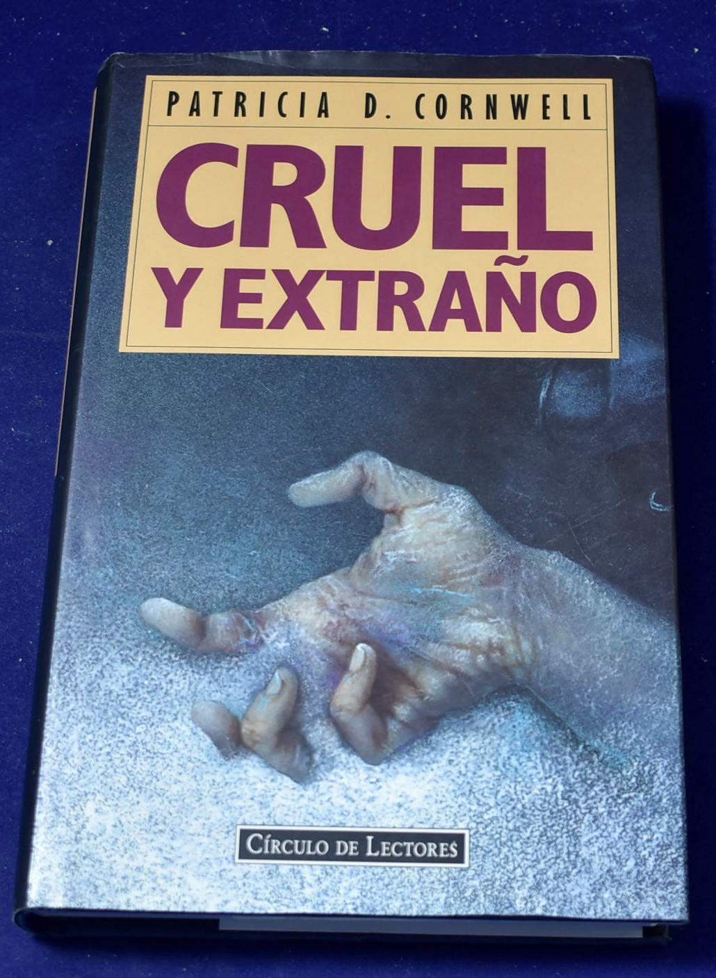Cornwell, cruel y extraño