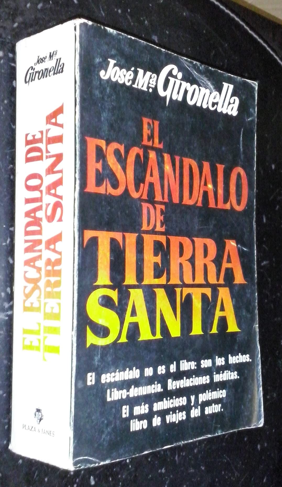 Escandalo en tierra santa