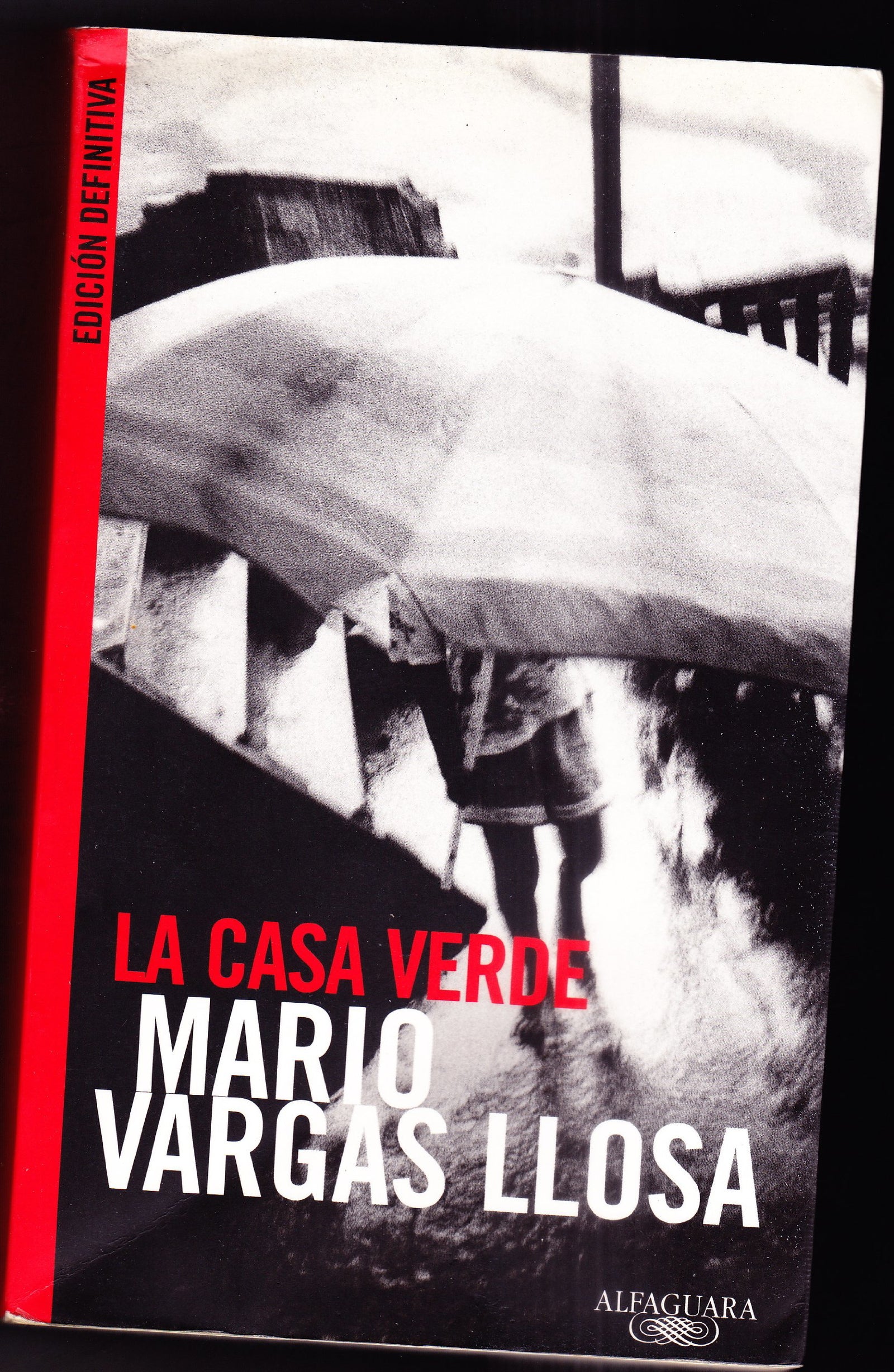 La Casa Verde (Biblioteca Del Bolsillo / Pocket Library)
