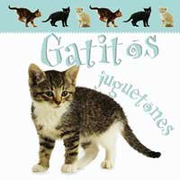 Gatitos juguetones