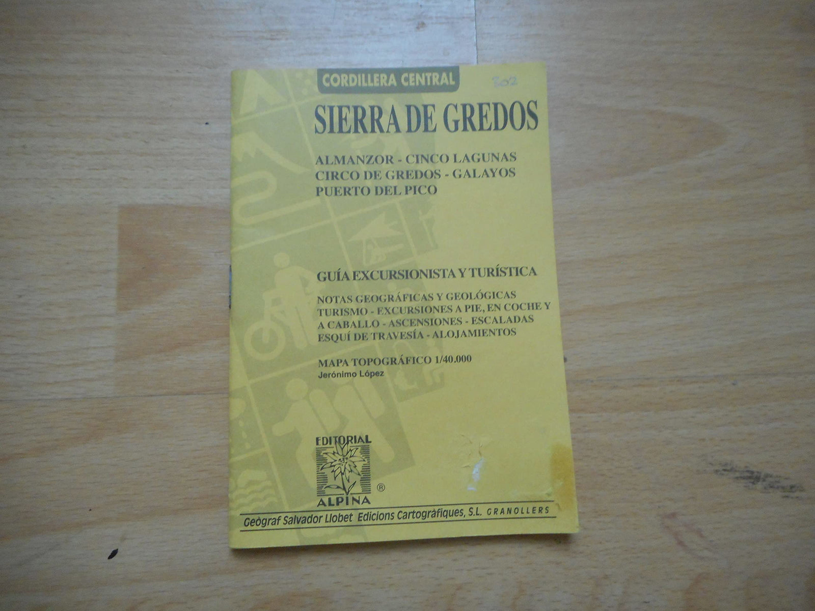 Sierra De Gredos Map Guide 1:40 000