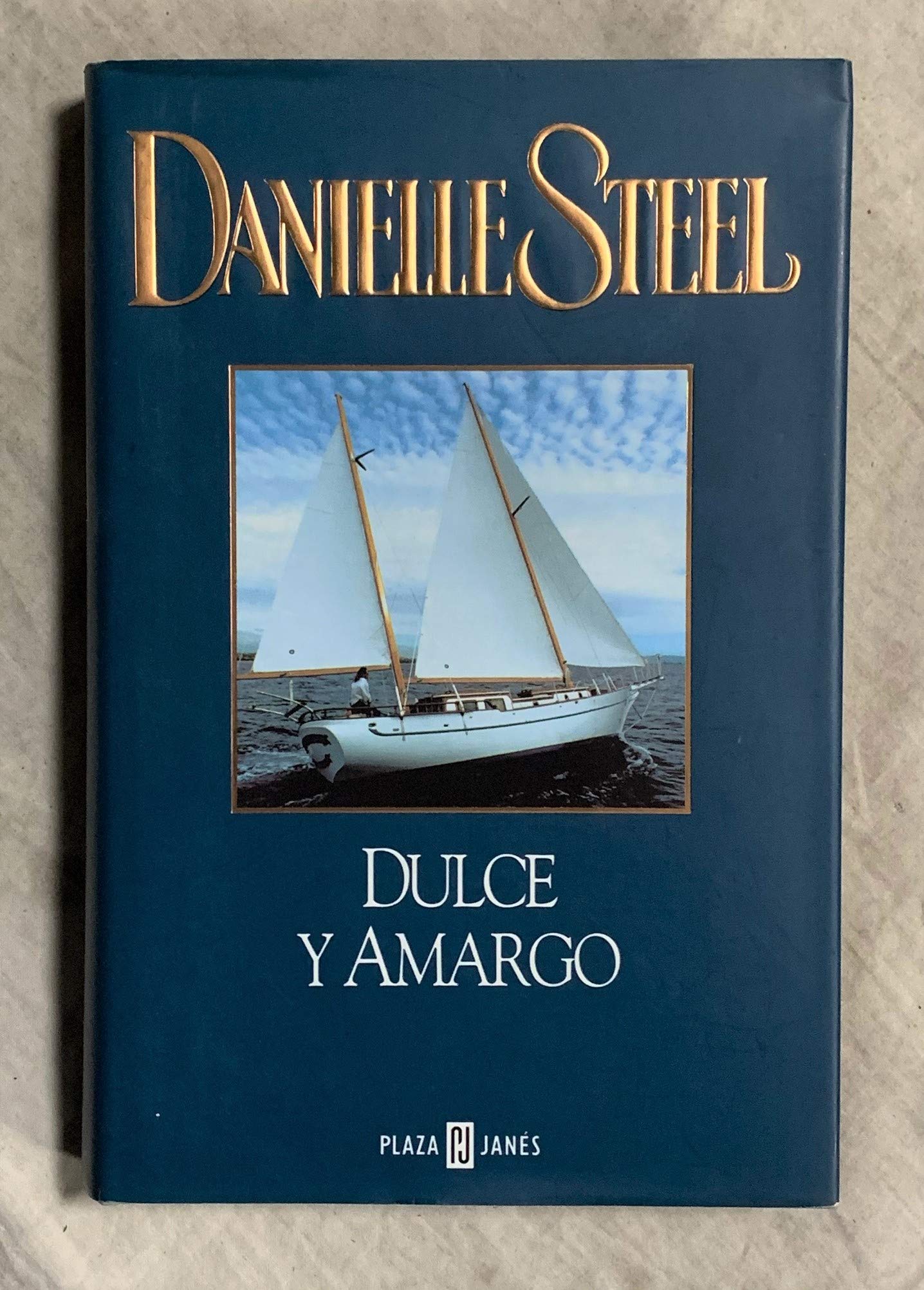 DULCE Y AMARGO (SIN COLECCION)