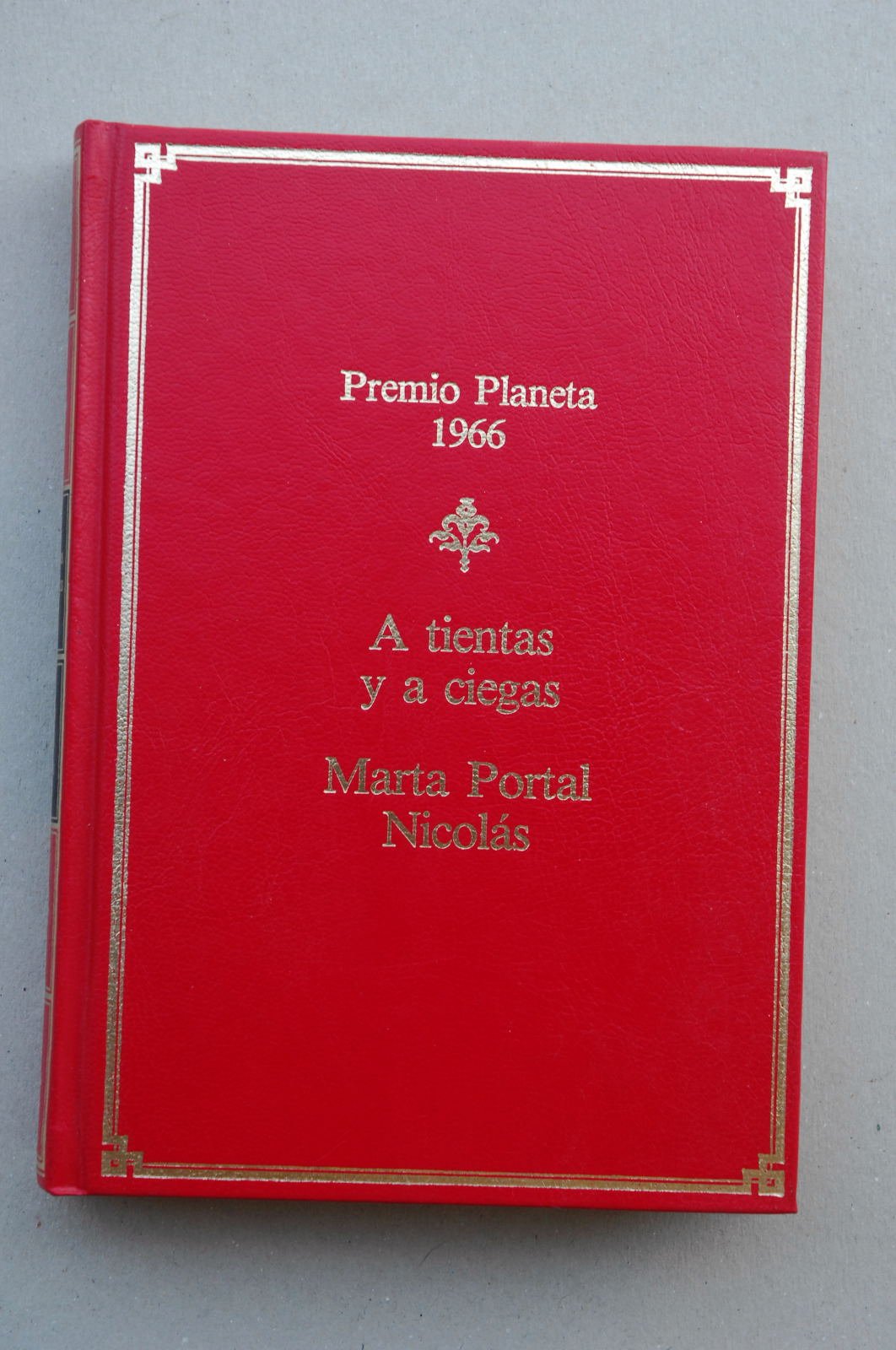 A tientas y a ciegas